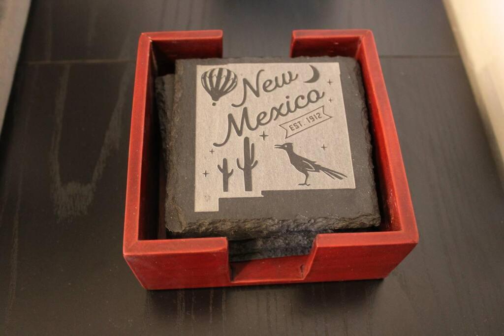Agave Tiny House At Cactus Flower-Hot Tub-Pet Friendly-No Pet Fees! Albuquerque Bagian luar foto