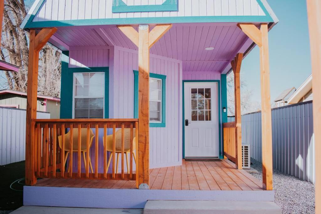 Agave Tiny House At Cactus Flower-Hot Tub-Pet Friendly-No Pet Fees! Albuquerque Bagian luar foto