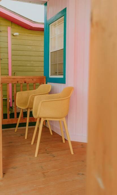 Agave Tiny House At Cactus Flower-Hot Tub-Pet Friendly-No Pet Fees! Albuquerque Bagian luar foto
